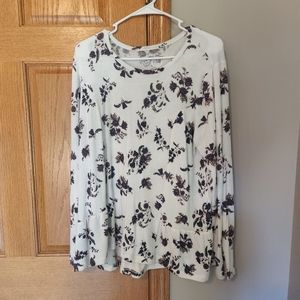 24/7 Maurices Long Sleeve